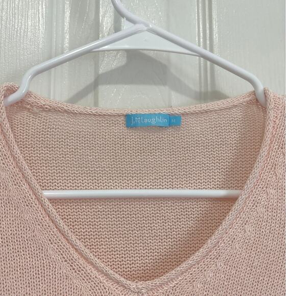 J. McLaughlin Baby Pink Soft Loose Knit V-Neck Sweater Size Medium - Picture 4 of 6